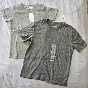 Toddler boys grey shirts 5t (2 bundle)